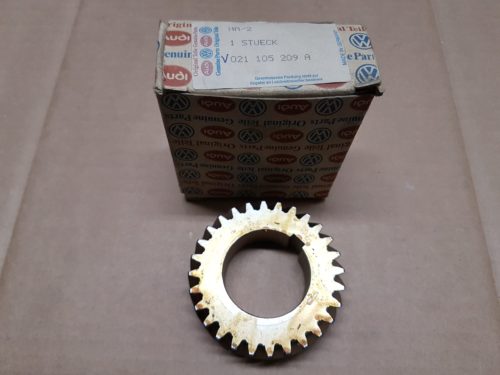 021105209A Timing gear