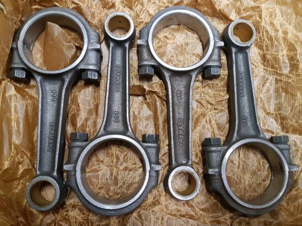 111105401 Connecting rod