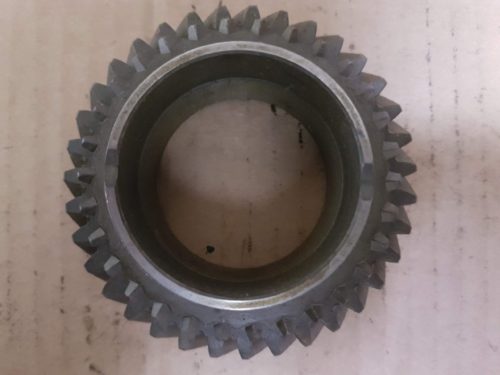 113311261 Gear, 2nd speed, on drive pinion