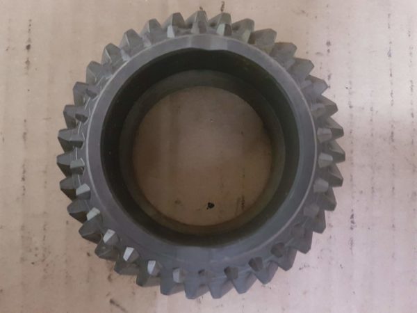 113311261A Gear, 2nd speed, on drive pinion