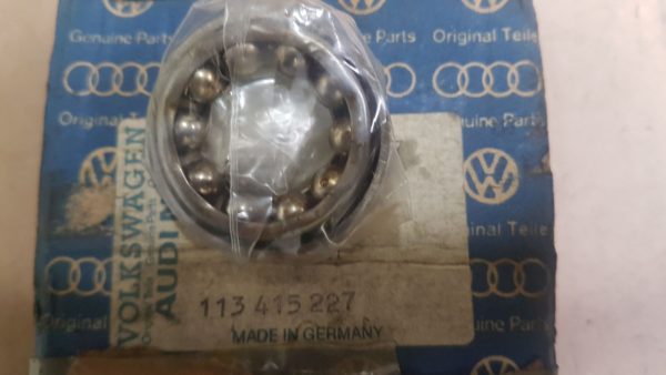 113415227 Ball bearing, steering worm