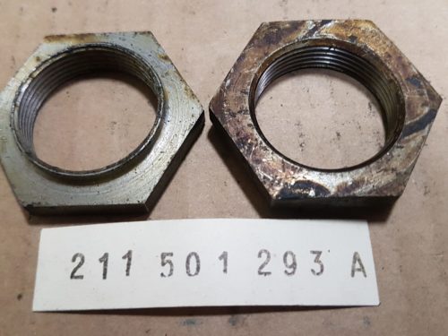 (NOS) 211 501 293 A Nut M30x1.5, driven gear and shaft