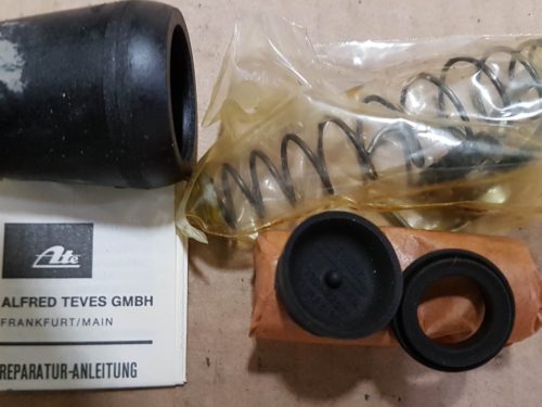 211698201B Repair kit, brake tandem master cylinder 22.2mm