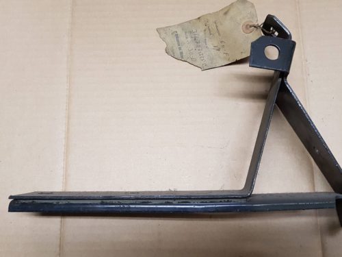 311707325C Bumper bracket, rear, left