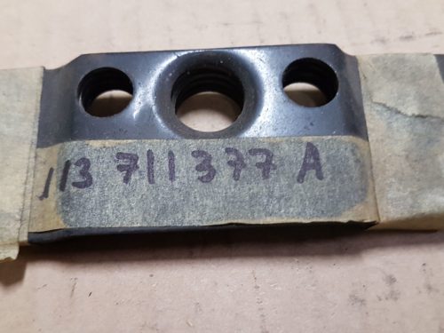 NOS 113711377A Guide plate, brake push bar, front