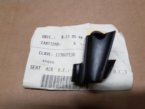 113807130 Rear bumper support wedge, right