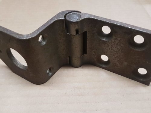 111831411A Door hinge, lower left