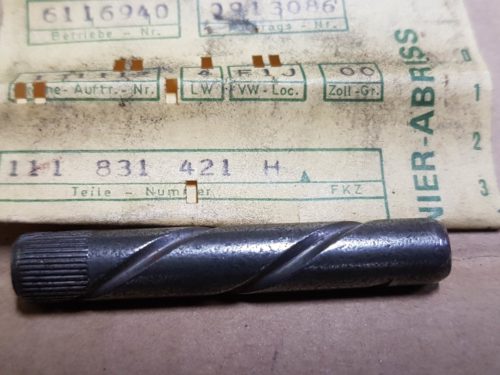 111831421H Pin, door hinge, standard
