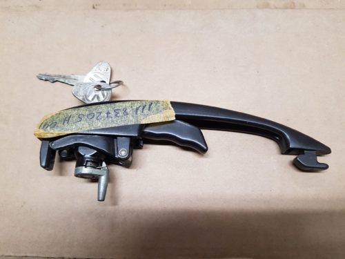 111837205H 041 Door handle, outer, with lock cylinder