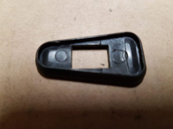 111837209 Seal, front, door handle
