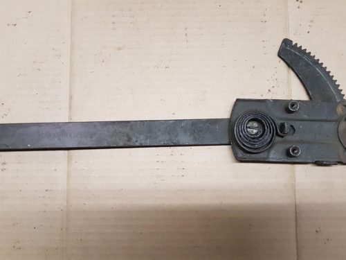 111837501B Winder, door window, left