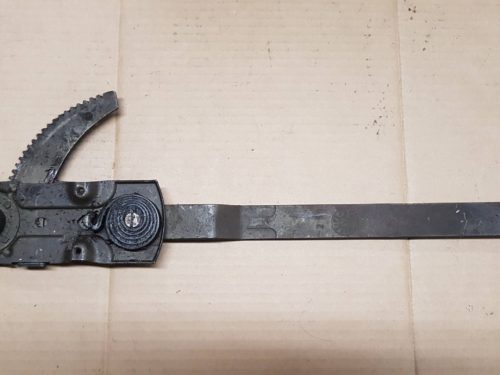 111837502D Winder, door window, right
