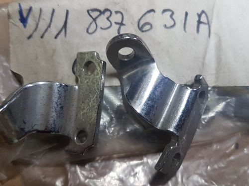 111837631A Mounting bracket, upper left, vent wing