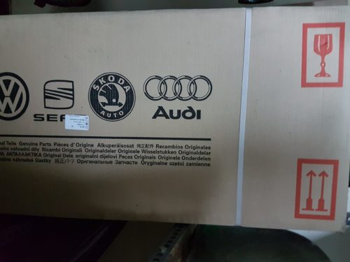 111845101G Glass, windshield