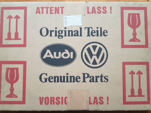 221845255A Glass, vent wing, left