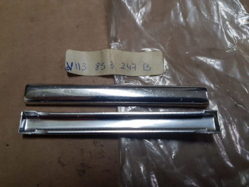 113853247B Molding, instrument panel grille