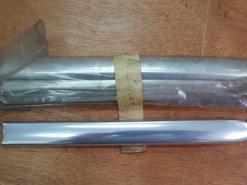 241853511B Molding door, front