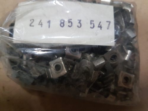 241853547 Molding clip