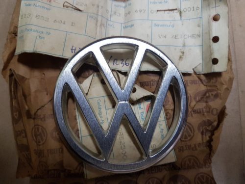 113853601D VW sign, front hood, 3 mounting pins