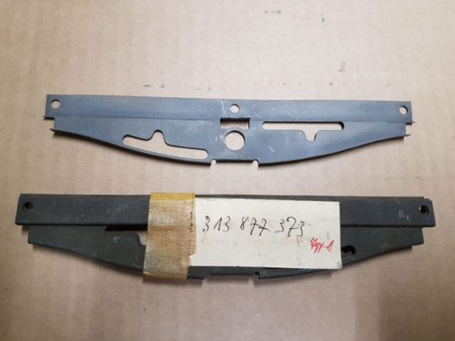 313877373 Reinforcement plate, guide housing