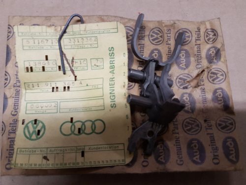 211911365A Lever, linkage, VW starting motor