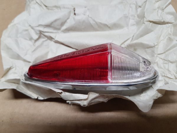 311949101 Side marker, parking lamp, red/clear