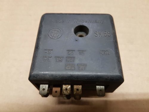 211953227A Relay 12v 4x21W, flashing indicator