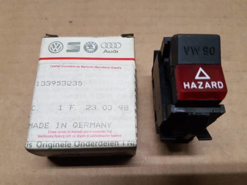 133953235 Switch, emergency light