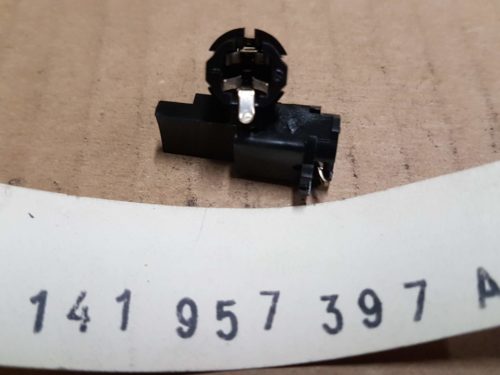 141957397A Socket, bulb