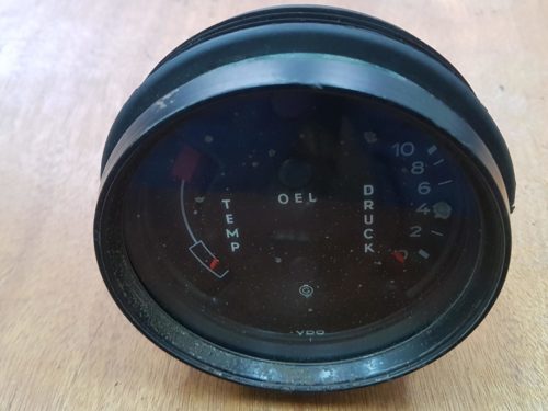 91164110302 Instrument cluster
