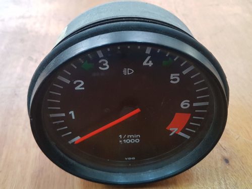 91164130103 Tachometer