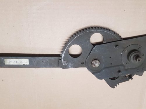 151847272C Winder, drop quarter window, right