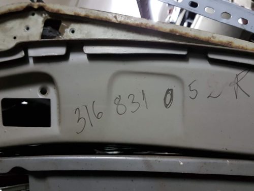 316831052K Door, bare, right