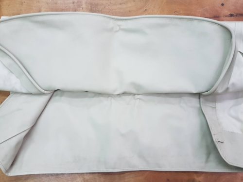 151871035L 6VY Cover, top