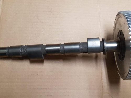 021109021M Camshaft with timing gear 270°