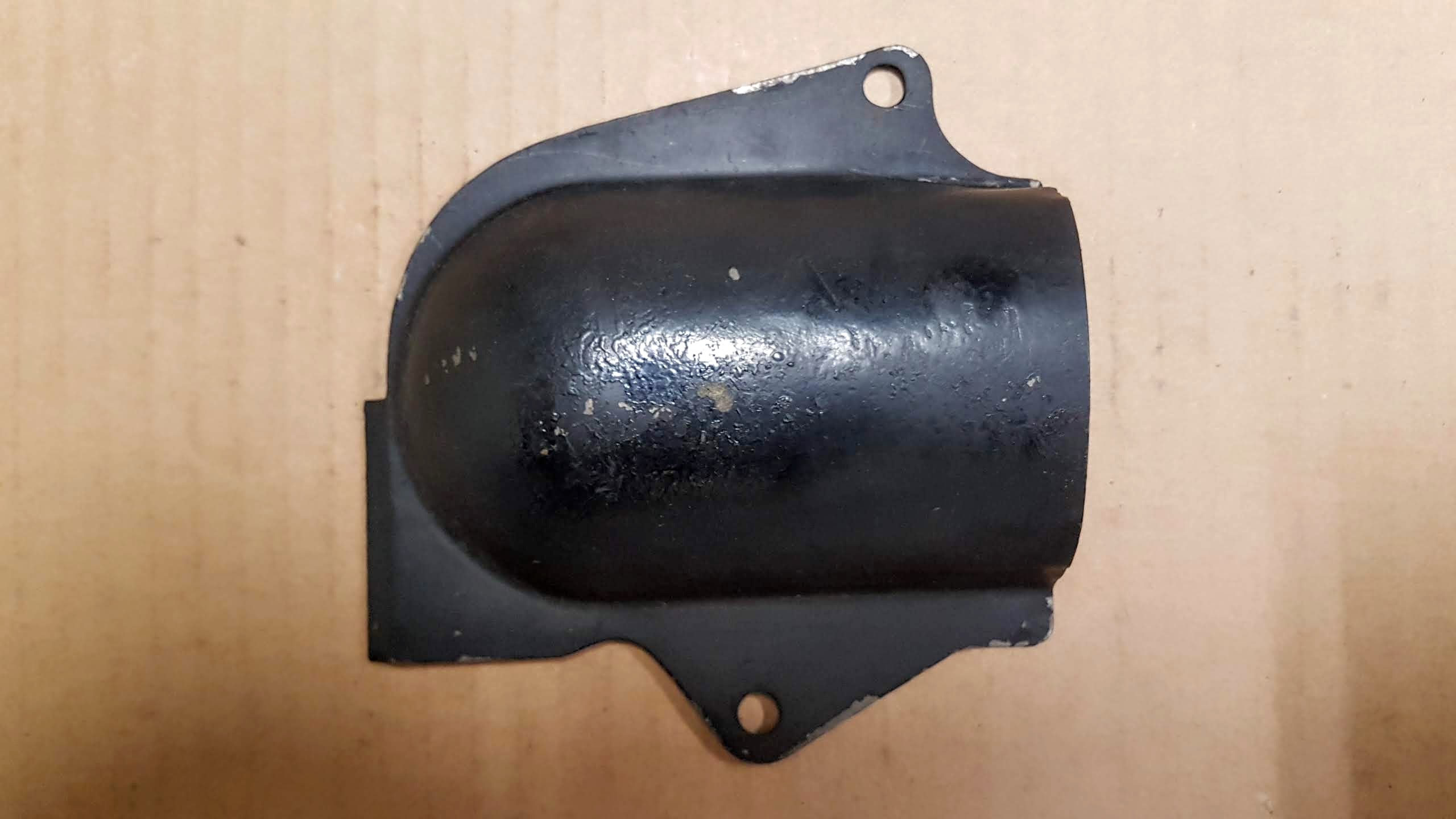 USED 211119567 Cover plate, fuel pump