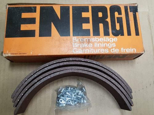 211698111 Set brake linings 50mm, front