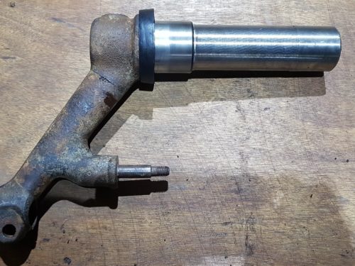 211405153A Torsion arm, lower, left or right