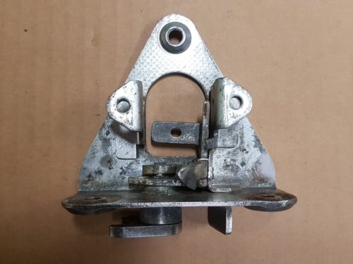 211829211C Lock, rear panel lid