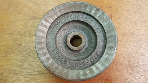 059105251J Pulley