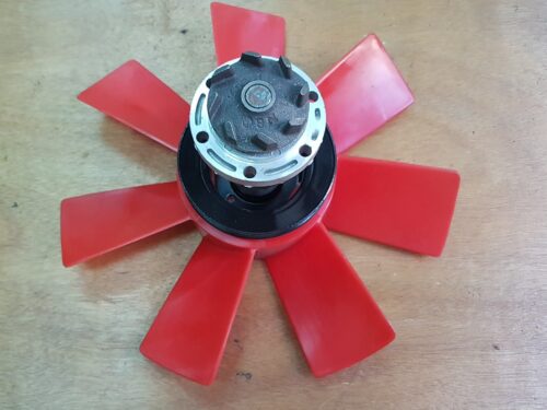 028121035B Water pump K70