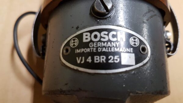 211905205F Distributor Bosch VJ4BR25 Screened