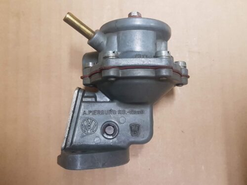 113127025A Fuel pump