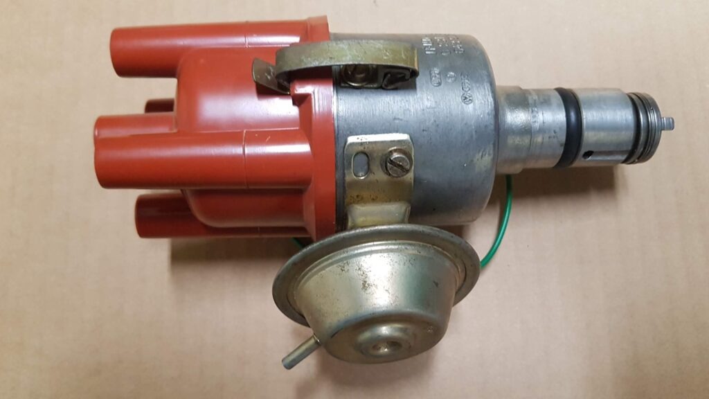 043905205L Distributor Bosch HERITAGE STOCKS Original Parts