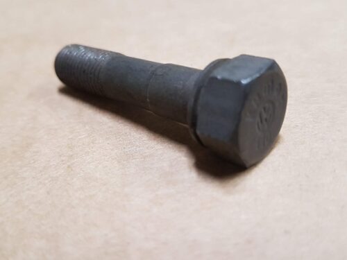 113105425A Bolt connecting rod
