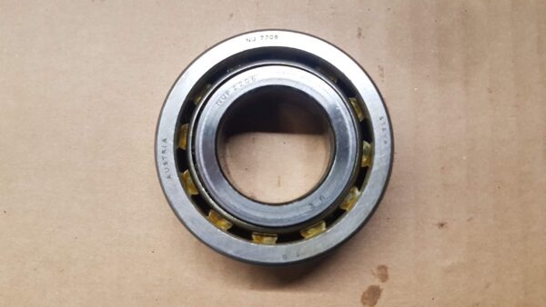 111307219 Roller bearing, drive pinion