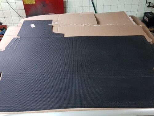 133863507 Trunk liner