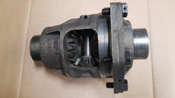 111517021A Differential