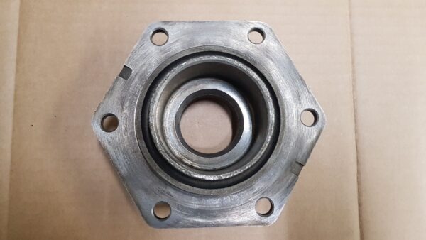 111517135A Cover, differential housing