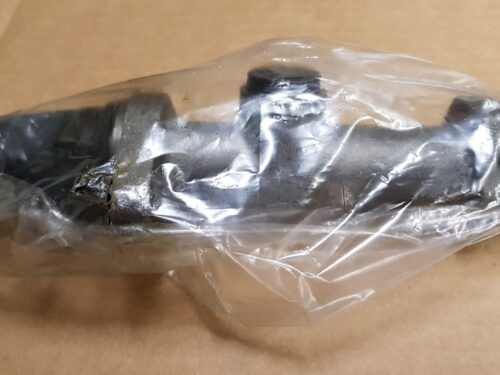 113611023B Brake master cylinder